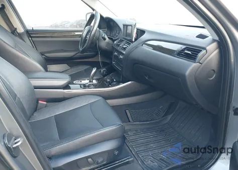 2013 BMW X3 xDrive28I z USA, uszkodzony, nr VIN 5UXWX9C53D0A26925